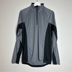 Men’s Roots 1/2 zip Athletic Sweater - Small - New Without Tags